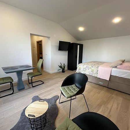 Apartmani "Mnm", Senj Сень Экстерьер фото