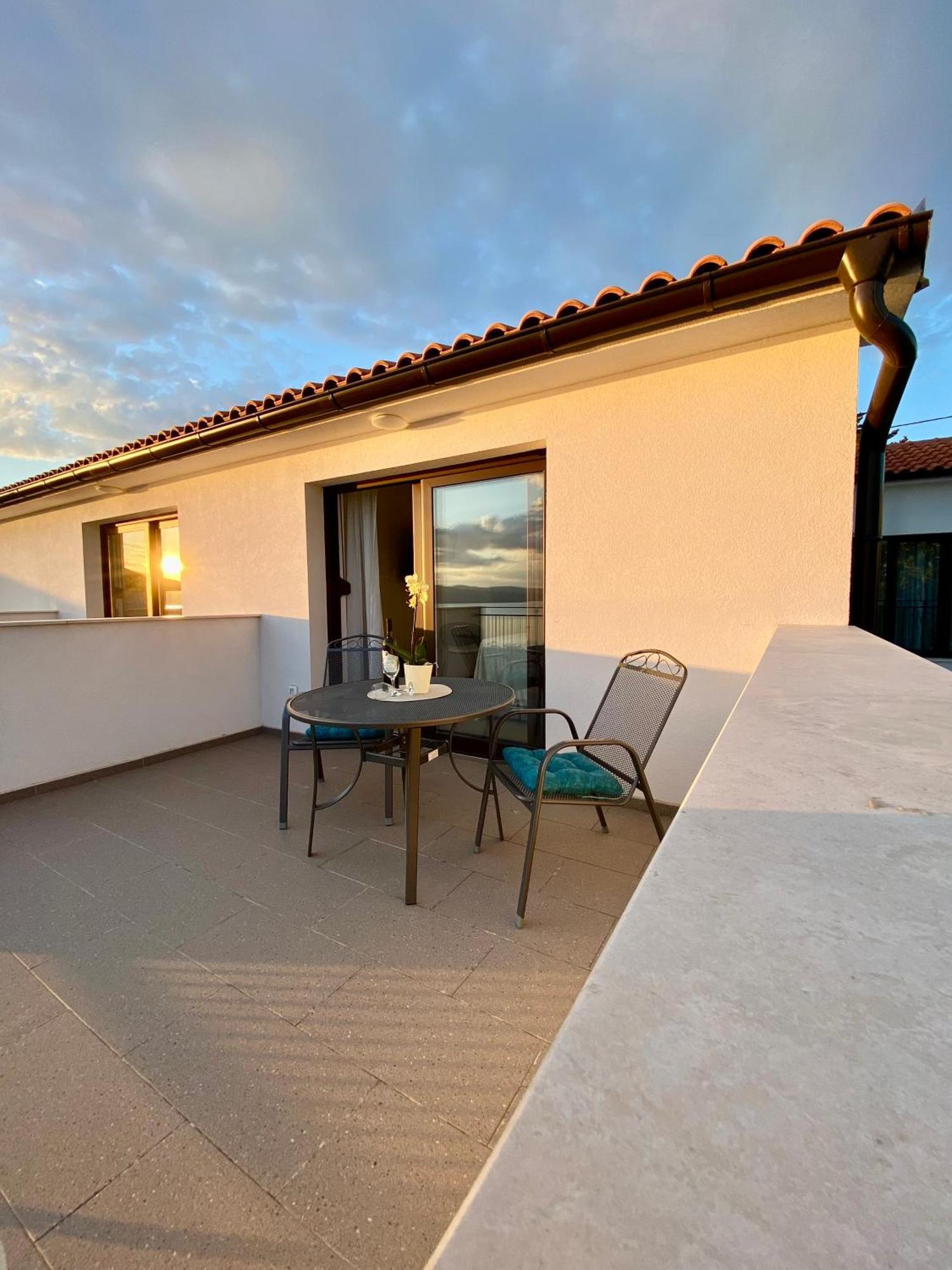 Apartmani "Mnm", Senj Сень Экстерьер фото